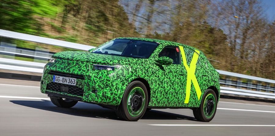 Opel publică imagini cu viitorul Mokka! SUV-ul nemților va oferi o versiune electrică și va debuta pe piață în 2021