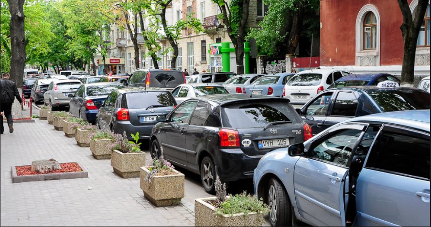 Ambuteiaje în Chişinău? Pregătiţi-vă de cel mai aglomerat septembrie în traficul de pe străzile capitalei!