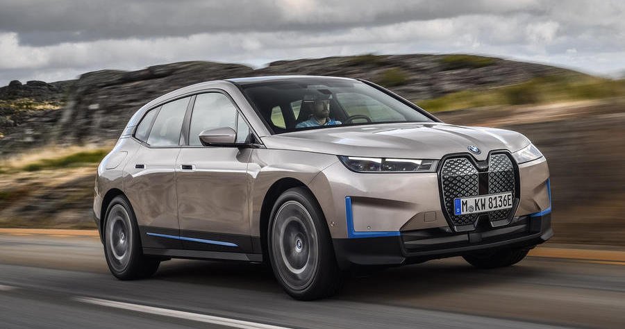Premieră mondială: Noul BMW iX – primul model dintr-o nouă generaţie de maşini electrice