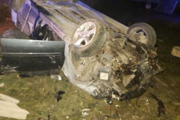 Полиция Сынджерей ищет молодого человека, который оставил мертвую пассажирку в машине