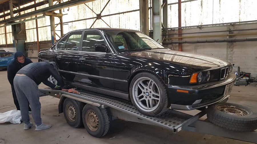 Achtung! Acesta ar putea fi primul și singurul BMW M5 E34 importat în Moldova!