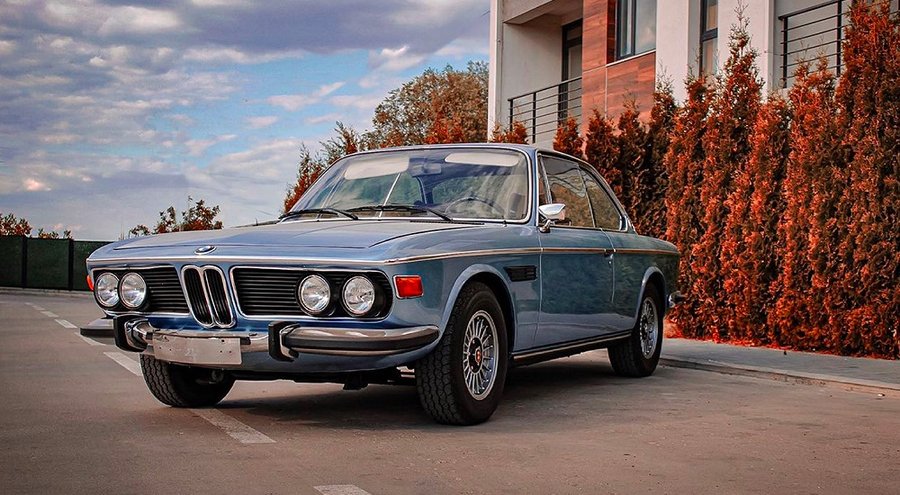 Acesta e unul din cele mai frumoase BMW-uri clasice din Moldova şi e într-o stare impecabilă
