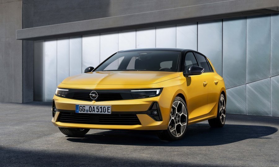 Opel adoptă conceputul ECO oferind noii generații Astra o versiune full electrică