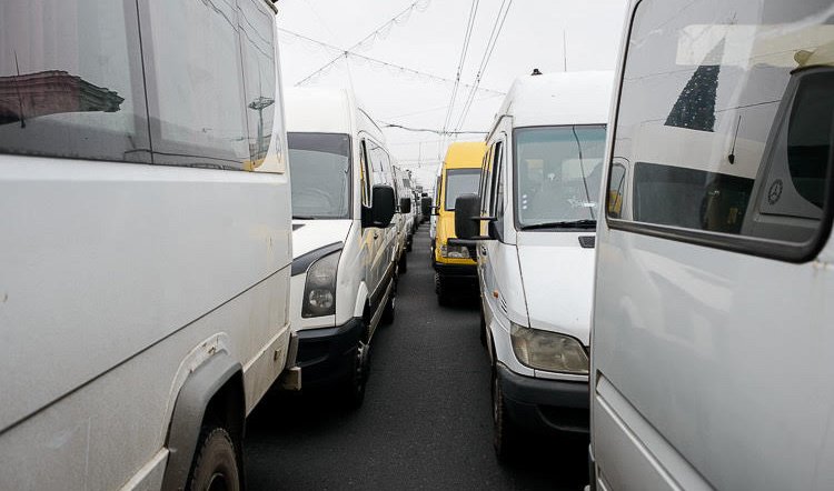 Молдавские транспортники требуют пересмотра тарифов на перевозку пассажиров