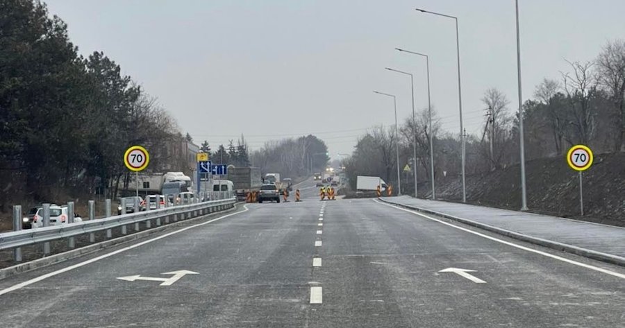S-a deschis circulaţia pe noul pod de pe şoseaua Balcani! Viteza maximă e limitată la 70 km/h